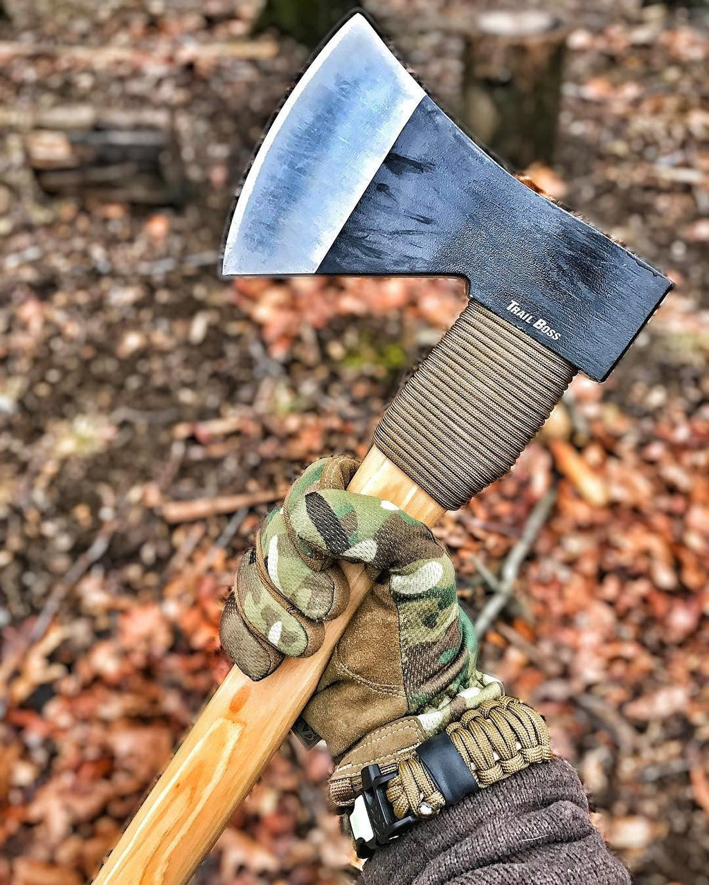 Camper Strap - Outdoor, Hike, & Kayak ready Survival Fire Starter Paracord Bracelet.