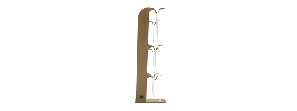 V-Shaped Target Hanging Bullseye Training Metal Shooting Target (Color: Tan)