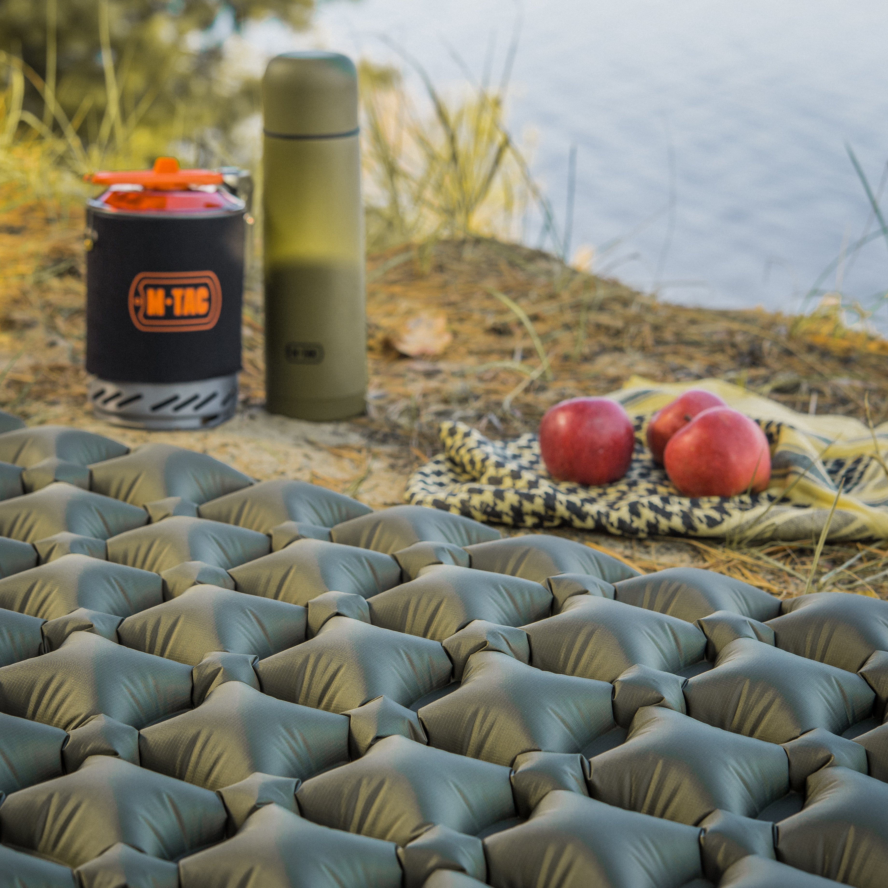 M‑Tac Inflatable Sleeping Pad (77″ × 47″)