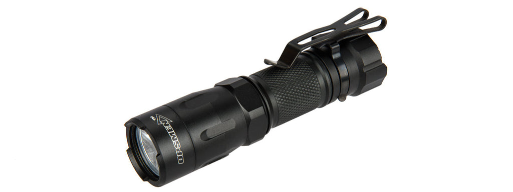 OPSMEN TACTICAL 800-LUMEN STROBE FLASHLIGHT - HIGH-PERFORMANCE DUTY LIGHT