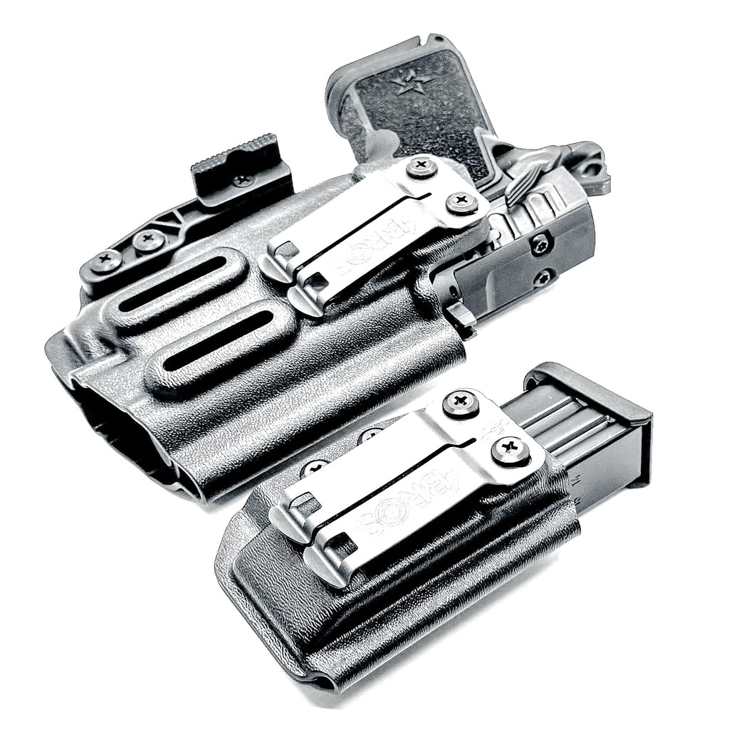 Staccato HD C3.6 & Surefire XC3 IWB Holster with Magazine Carrier Combo