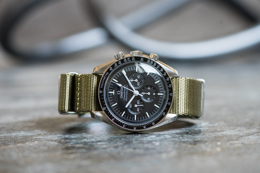 AlphaShark - Olive Green