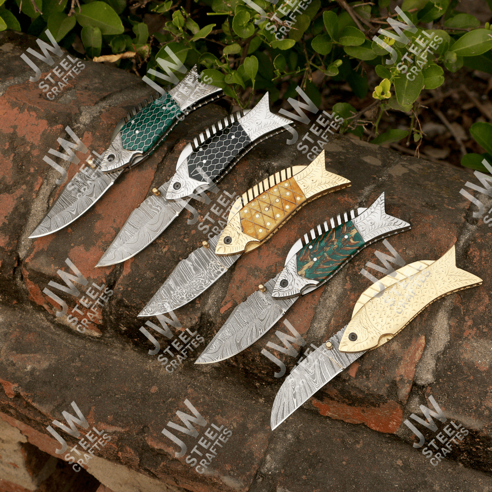 Hand Forged Damascus Steel Folding Knife – Honeycomb, Pinecone & Brass Handle Variations
