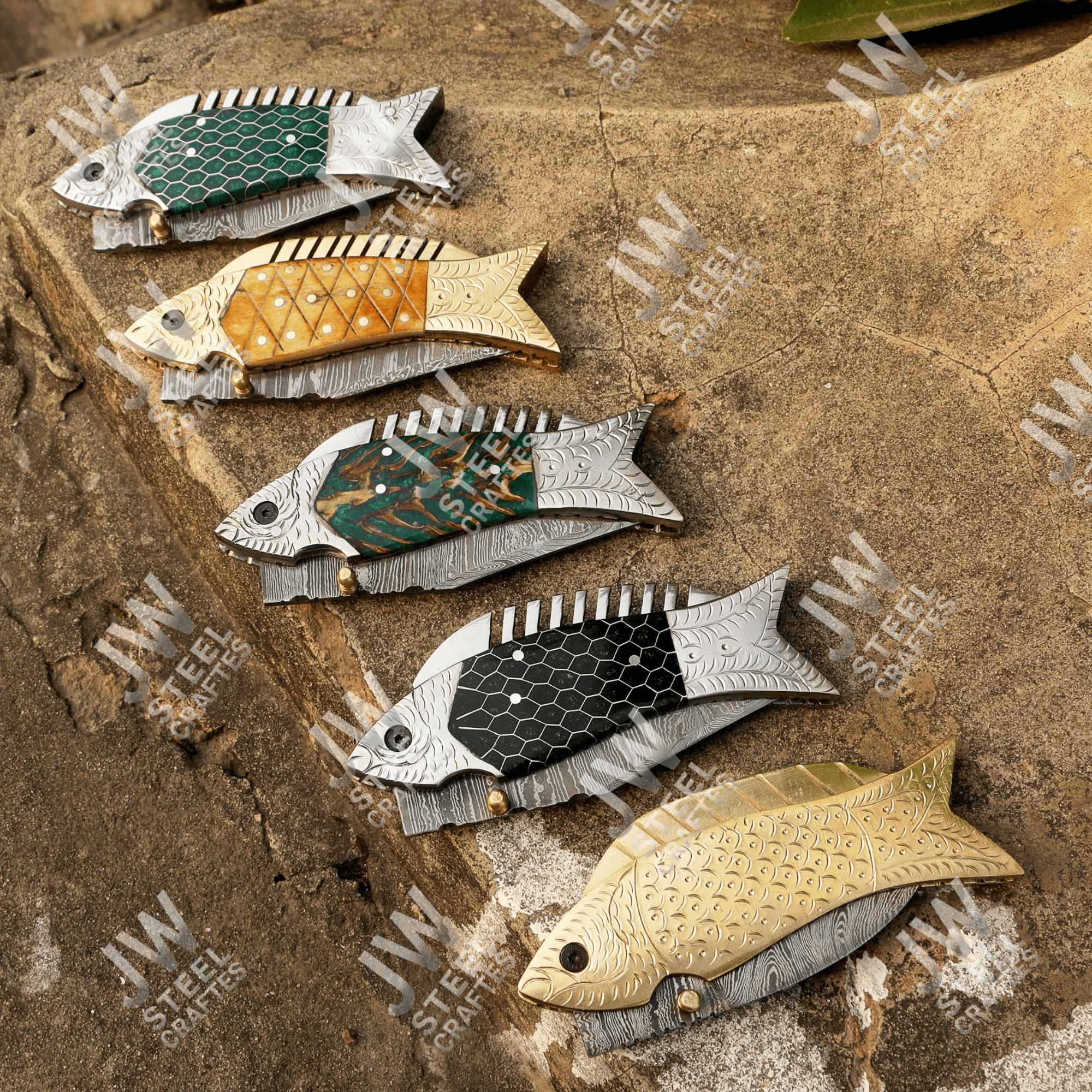 Hand Forged Damascus Steel Folding Knife – Honeycomb, Pinecone & Brass Handle Variations