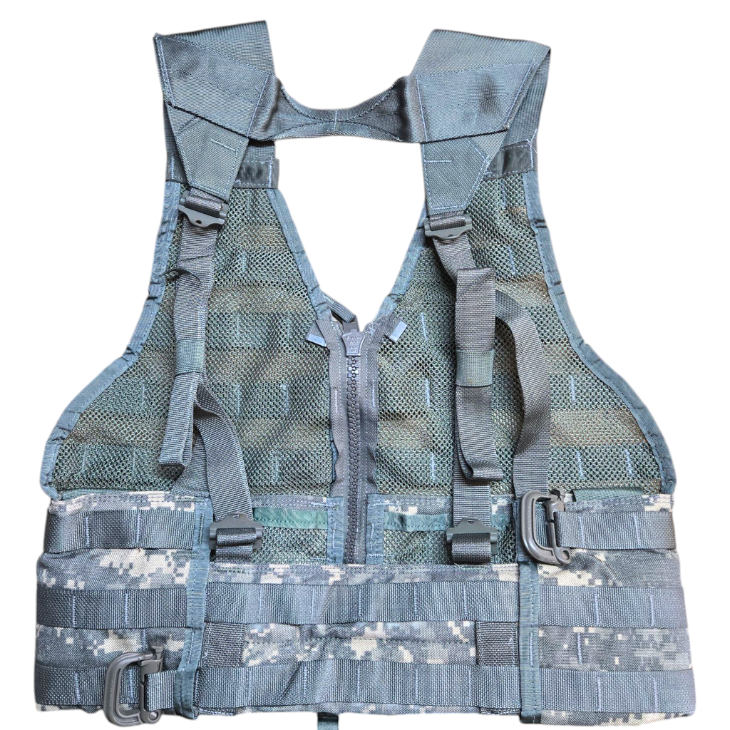 Universal Camo Pattern Fighting Load Carrier (FLC)