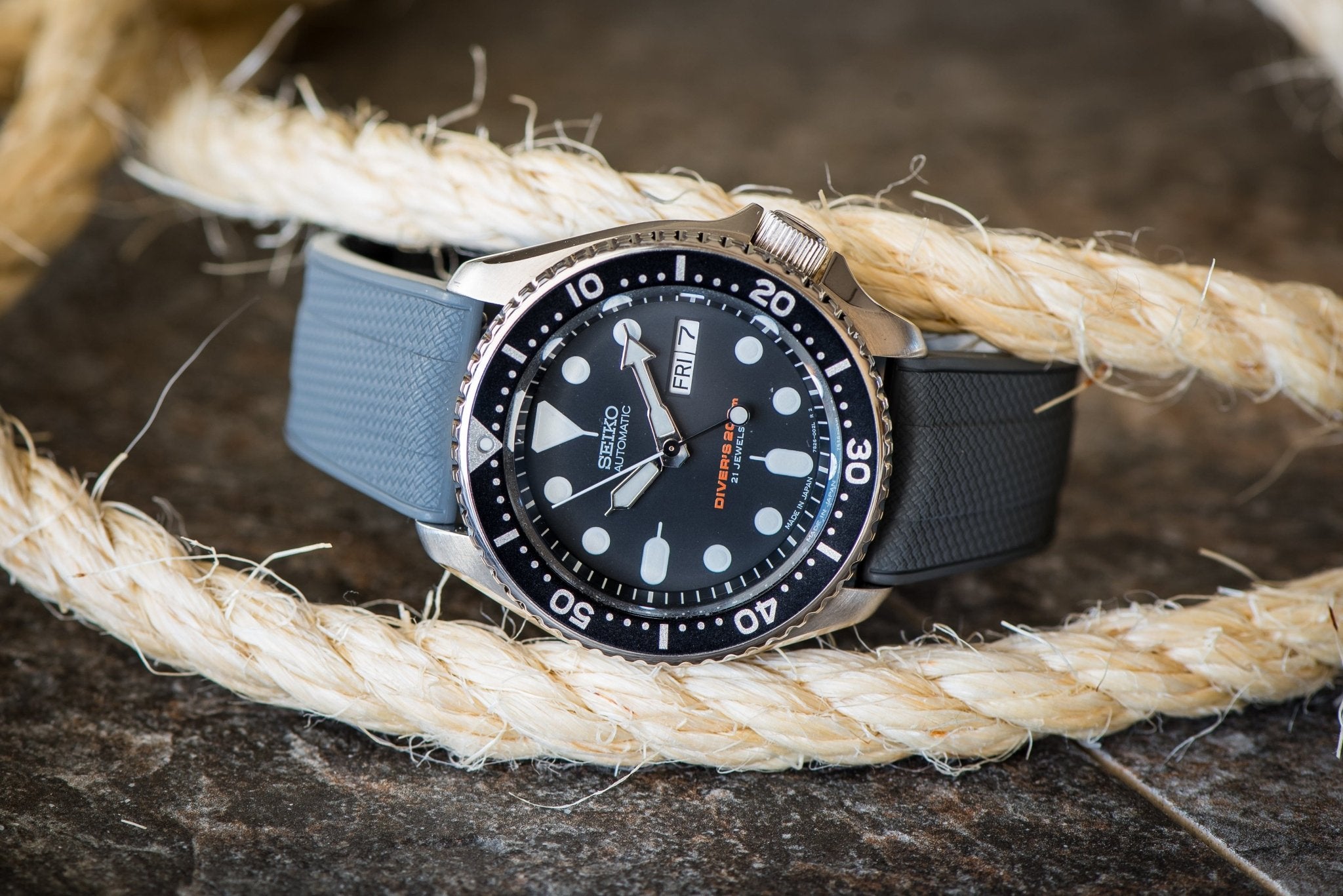 Shark Skin Rubber - Gray