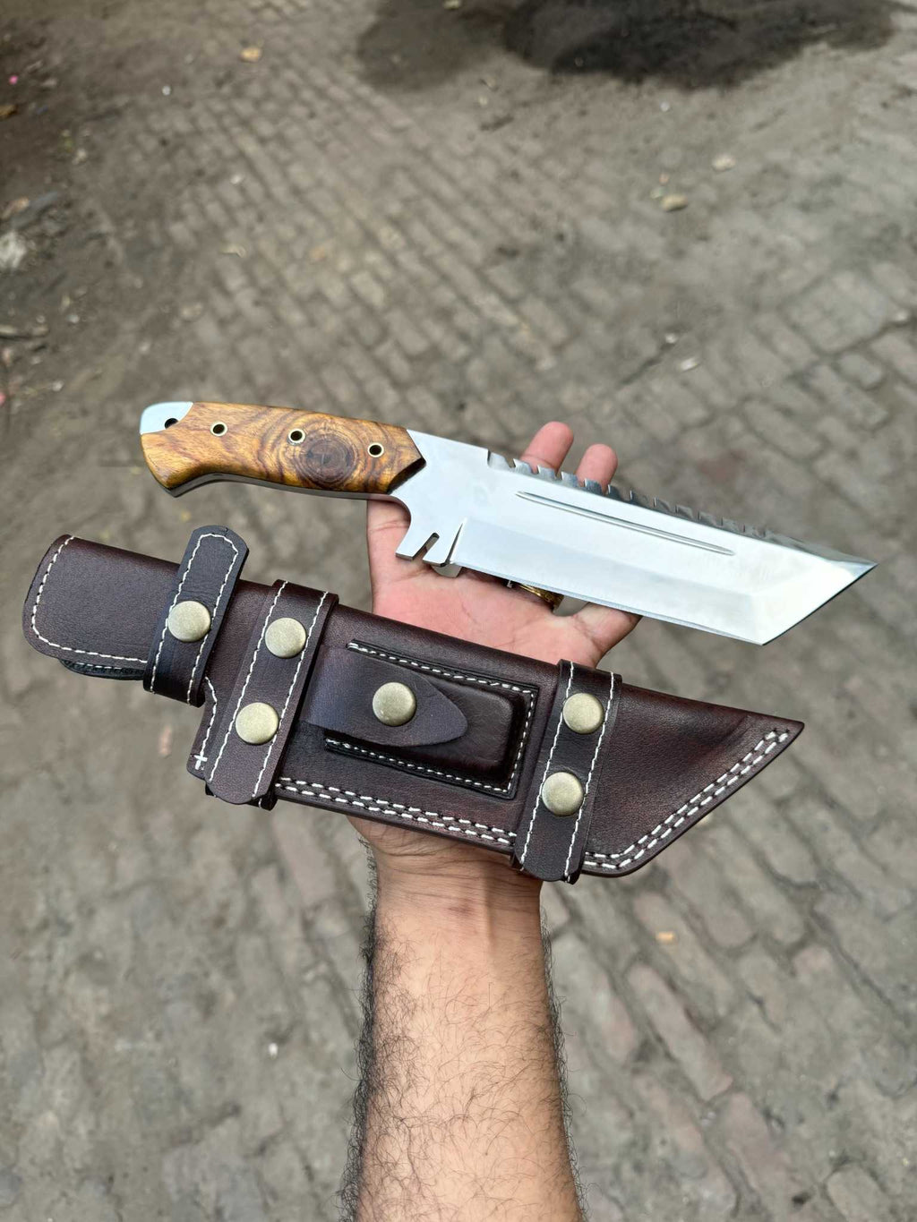 Stainless Steel Tracker Knife with Rosewood Handle | Full Tang Outdoor Knife