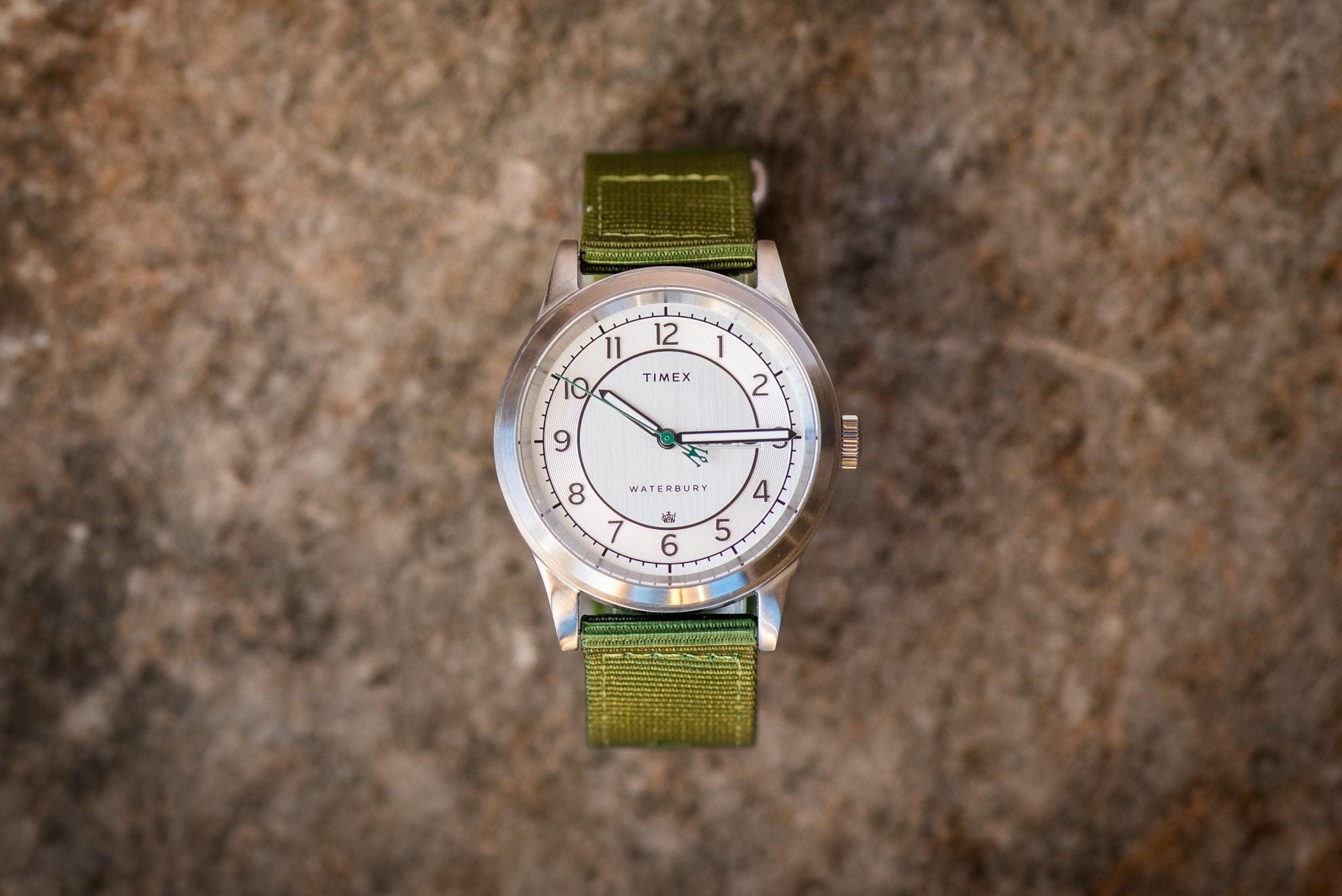 The O2 Strap - Army Green