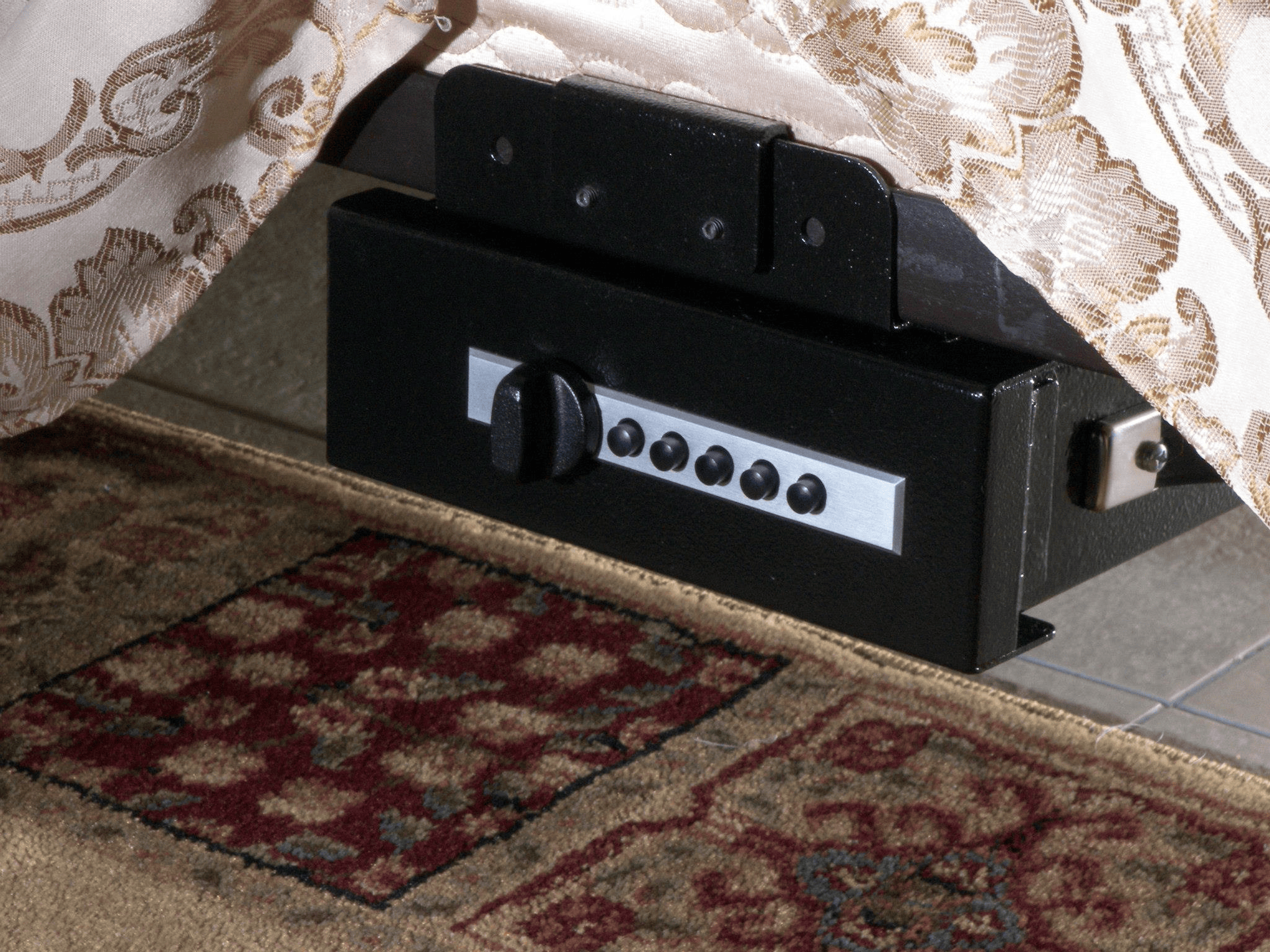 Titan Compact Vault®