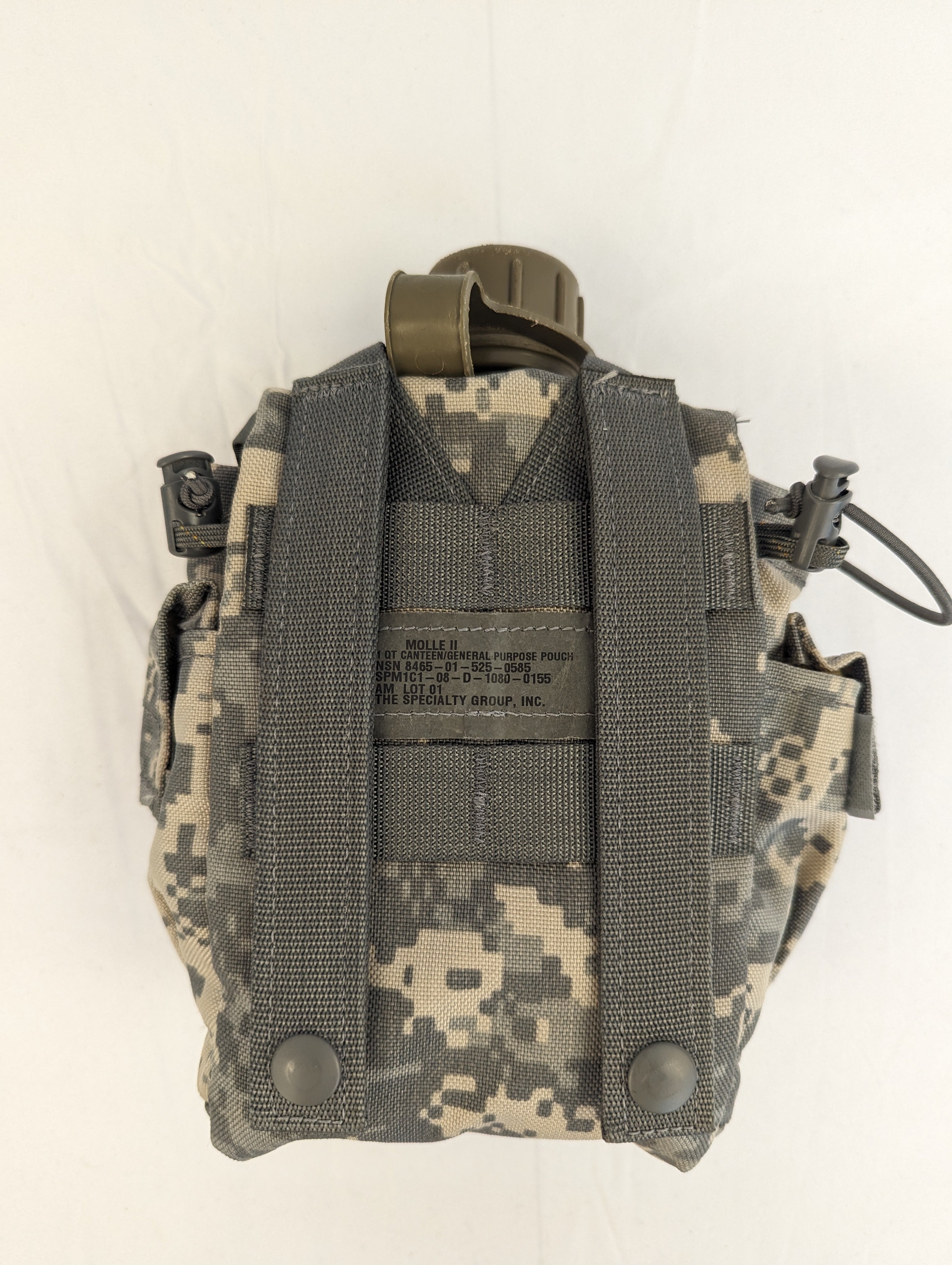 1 Quart Canteen w/ ACU Pouch