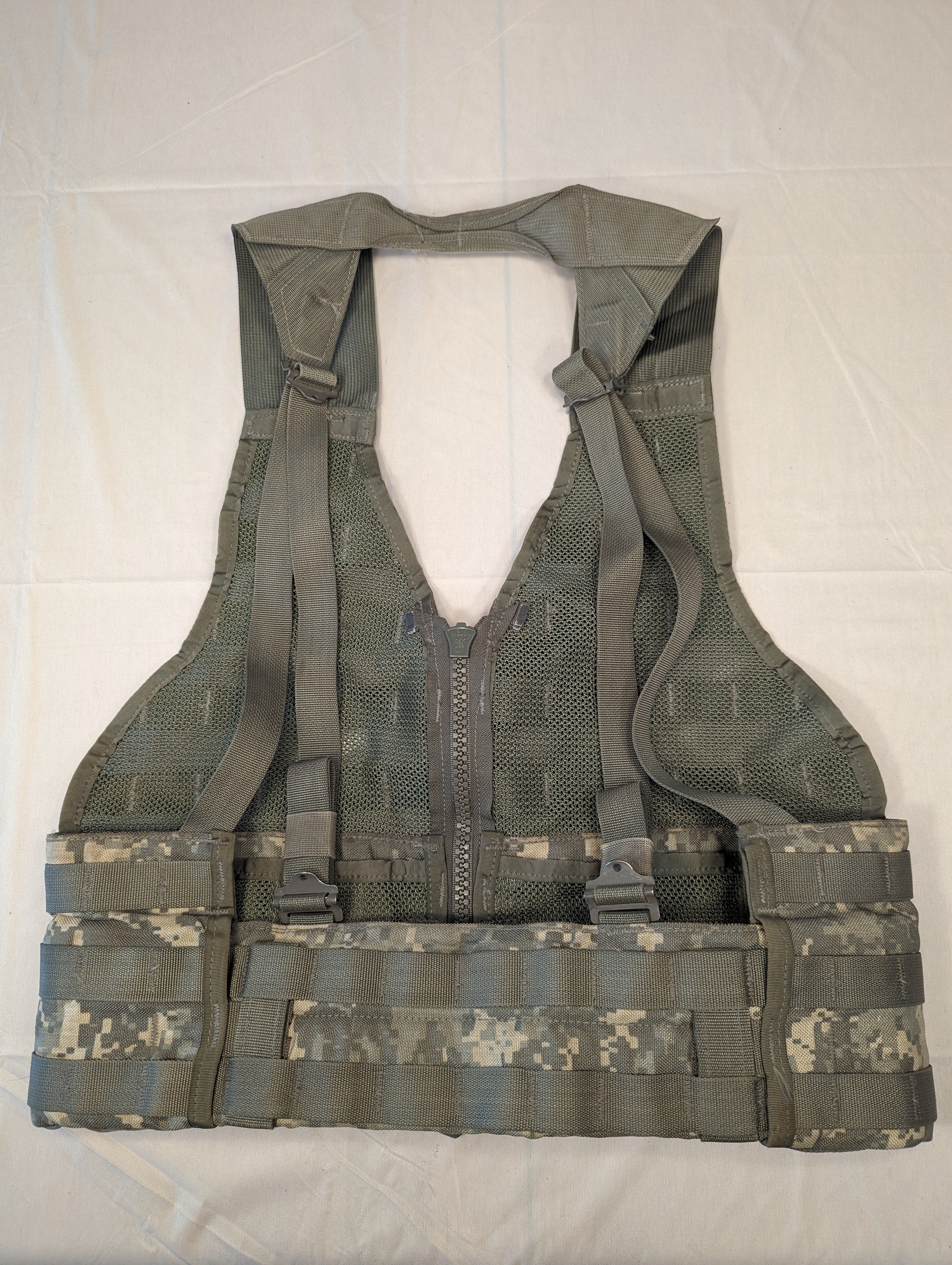 5pc. Load Carrier w/ 4 Pouches - ACU - 2TM-2HG