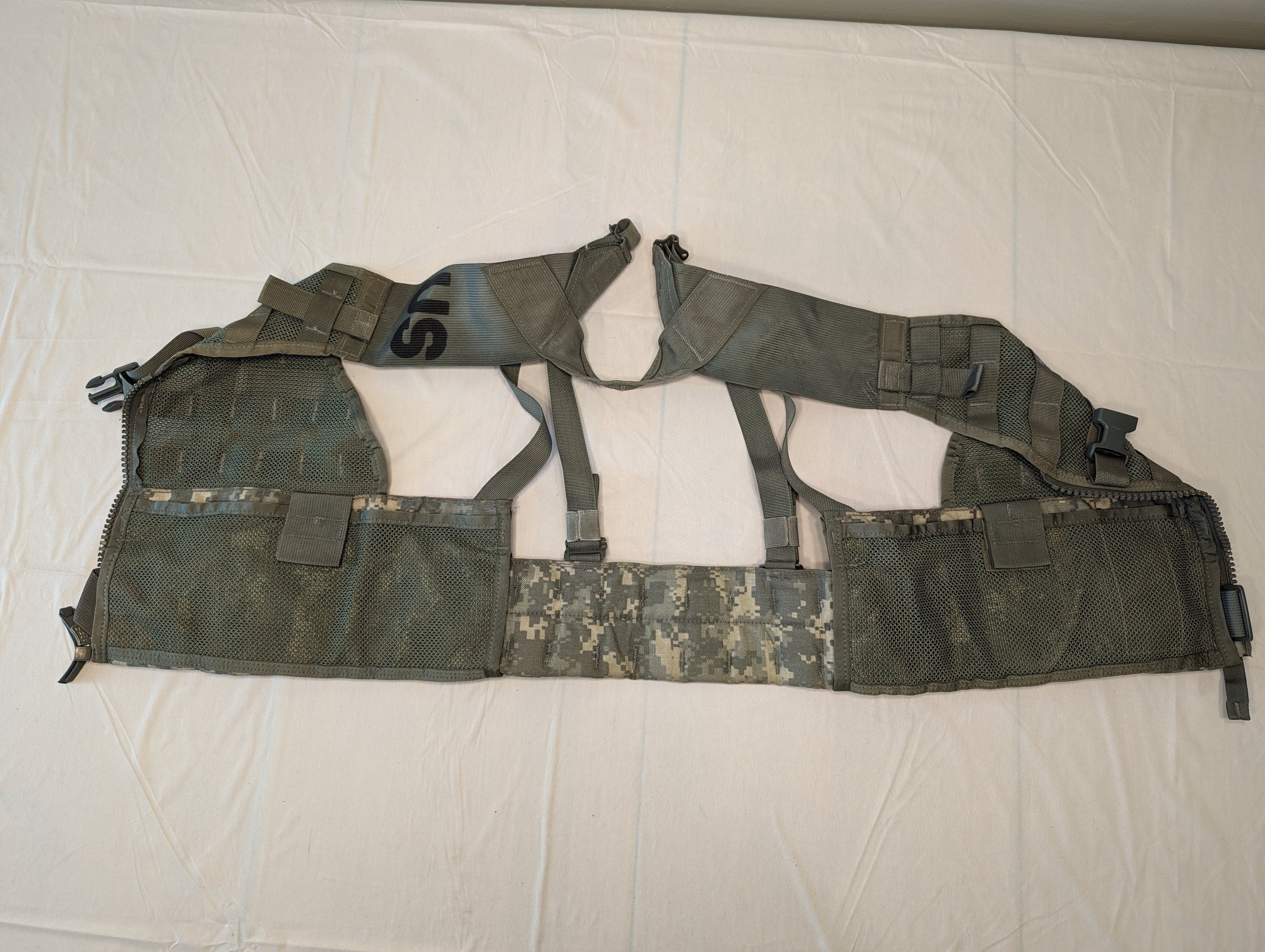 5pc. Load Carrier w/ 4 Pouches - ACU - 2TM-2HG