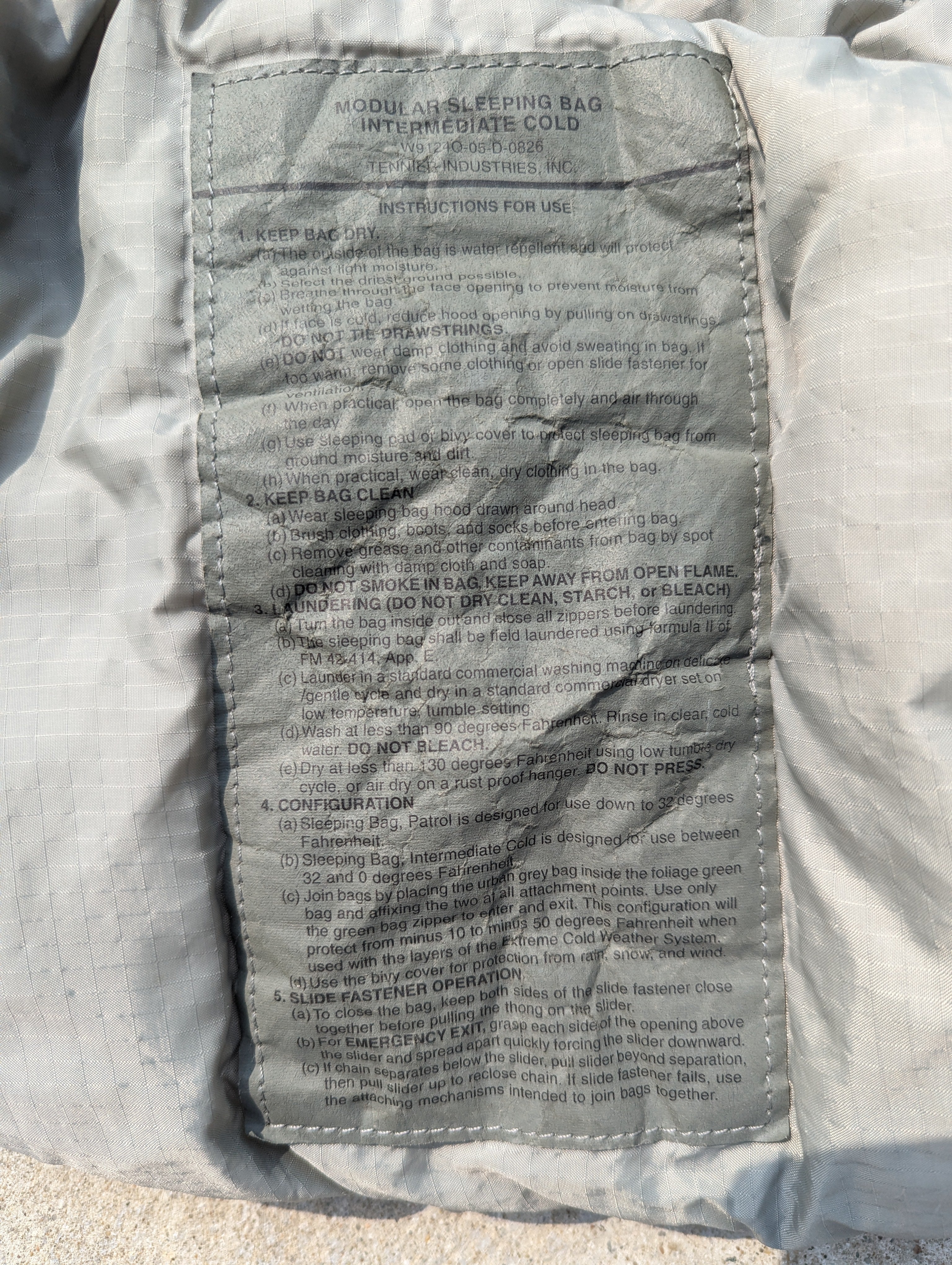 Intermediate Cold Weather Sleeping Bag - Gray