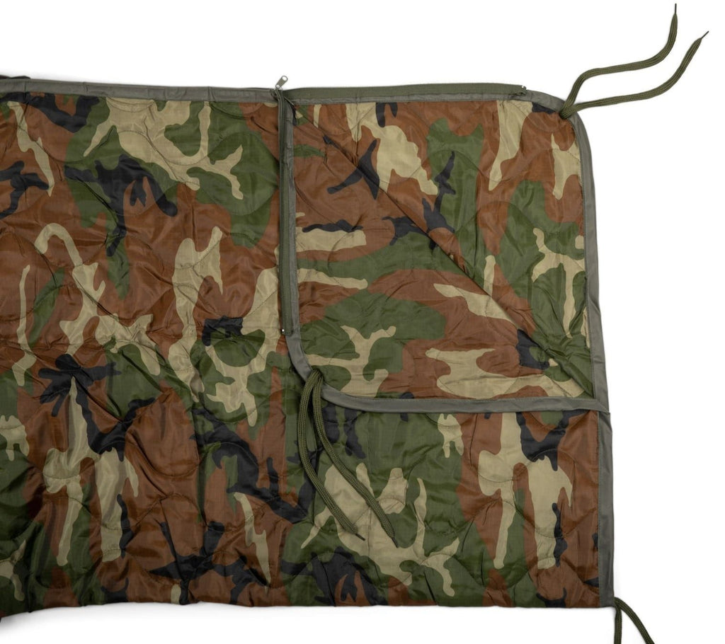 Woobie Blanket 2.0/Poncho Liner w/Stuff Sack/Woodland